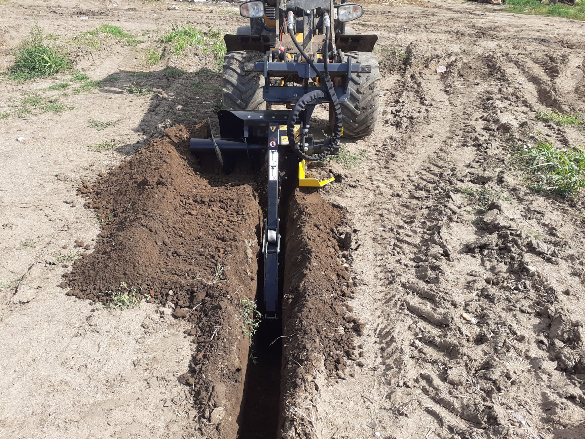 trencher-mini-excavator