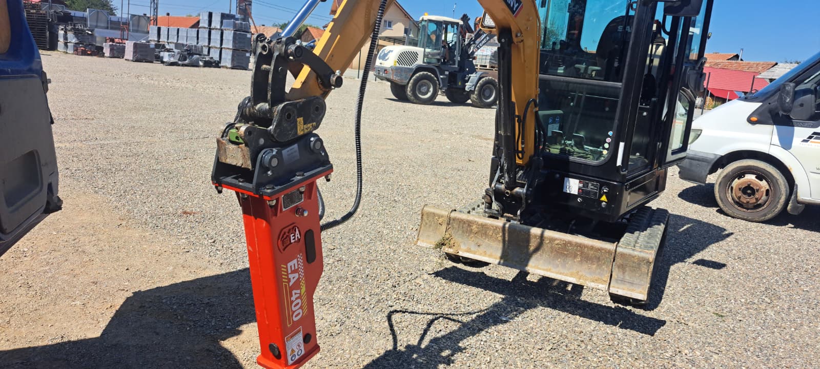 Picoane Hidraulice pentru Excavatoare și Mini Excavatoare | Euro Atasamente